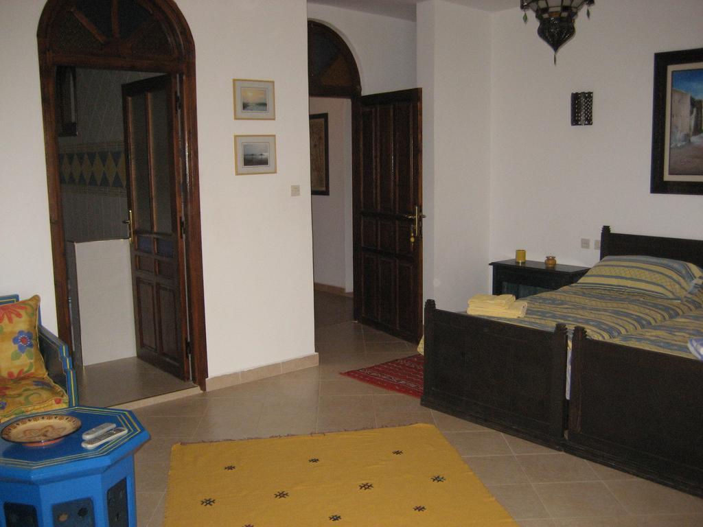 Villa Sunset B&B Аурир Екстериор снимка