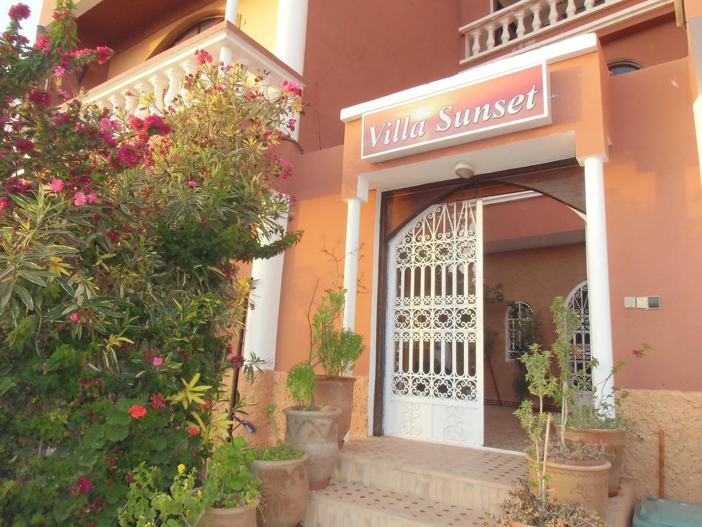 Villa Sunset B&B Аурир Екстериор снимка
