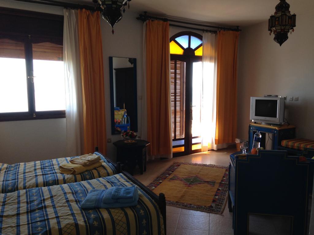 Villa Sunset B&B Аурир Екстериор снимка